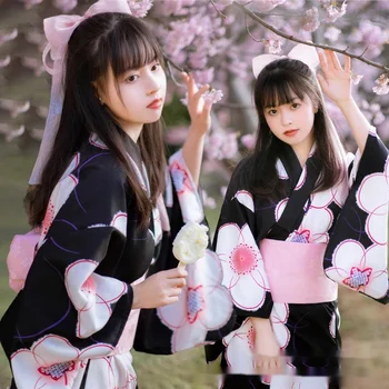 Сезонът на цъфтежа на черешите Супер Скъпи Кимона-халат за баня Японското Официалното Кимоно за момичета В стила на Вака Подобряване на Кимоно