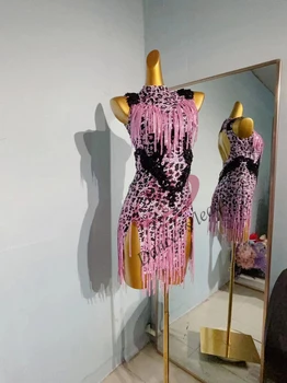Женствена рокля за състезания по латиноамерикански танци в розова изпъстрени за румба и танго, черна рокля, за да басейна за деца