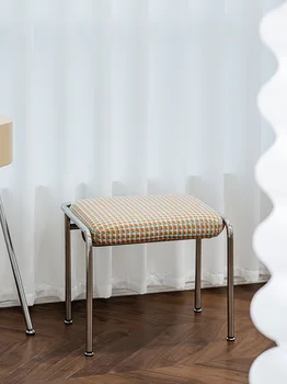 Творчески къса столове, модерни домашни столове за смяна на на обувките на прага, столове за грим в скандинавската спалнята