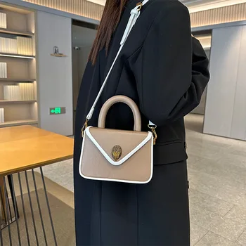 Модерен творчески тенденция Малка квадратна чанта Дамска чанта нов контрастен цвят, с текстура на рамото си Чанта през рамо Чанта