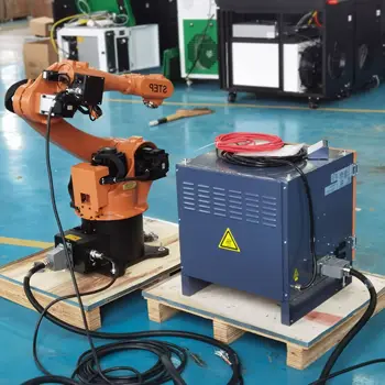 Апарат за лазерно заваряване на метални работи с 6-ос роботизирана ръка Нов интелигентен индустриален робот за заваряване на китайската роботизирана ръка