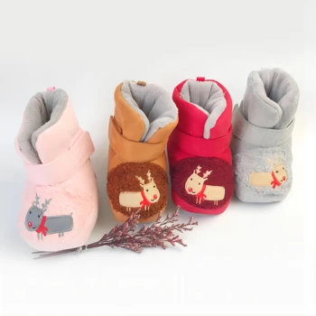 Есенно-зимни топло и удебелена обувки с мека подметка за новородени 0-12 месеца С хубави анимационни модел За момчета и момичета Обувки с мека подметка